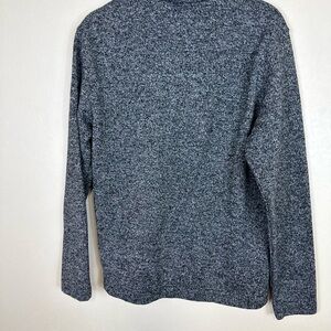 Adidas xtra large 18/20 p2 p 21. Length 27 1/4 zip front pocketed